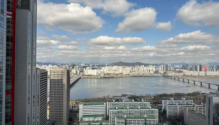 Read South Korea/Japan by yoda