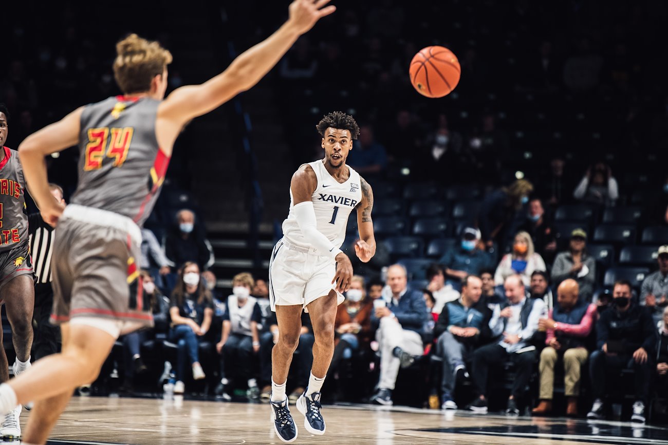 A photo by Xavier Musketeers