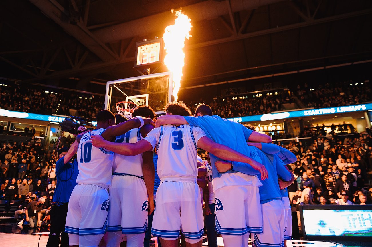 A photo by Xavier Musketeers