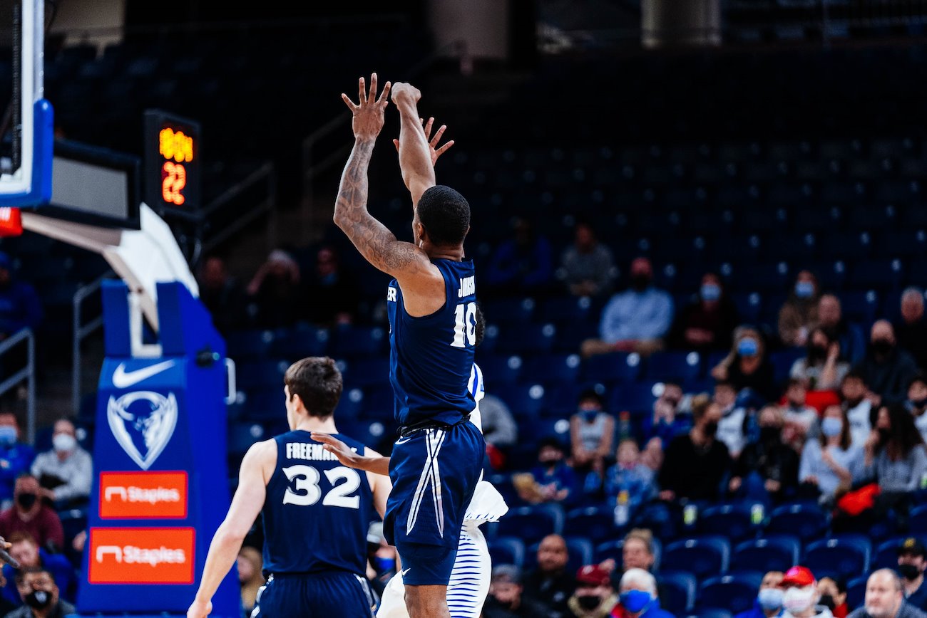 A photo by Xavier Musketeers