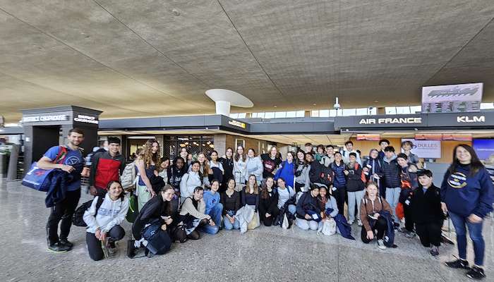 Read Voyage en France des 3e, 2025 by Rochambeau, The French International School