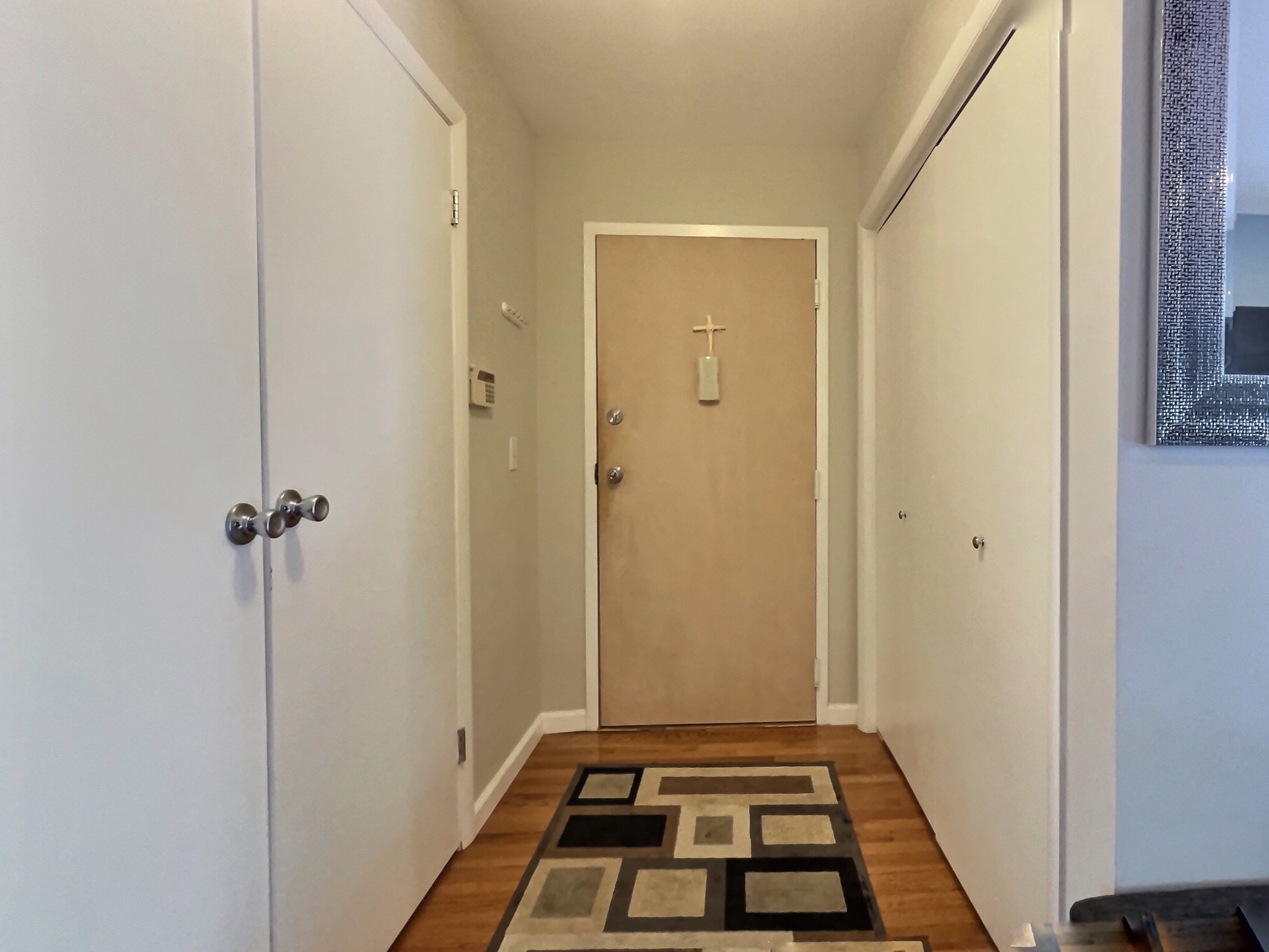 Home in Norwalk, Connecticut, photographed by Ari Lee