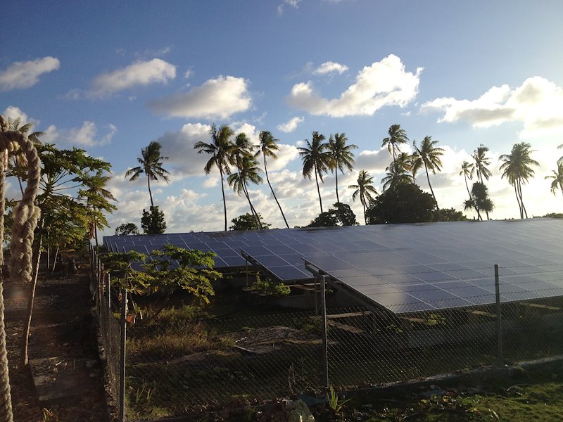 Panneaux solaires à Atafu, Tuvalu