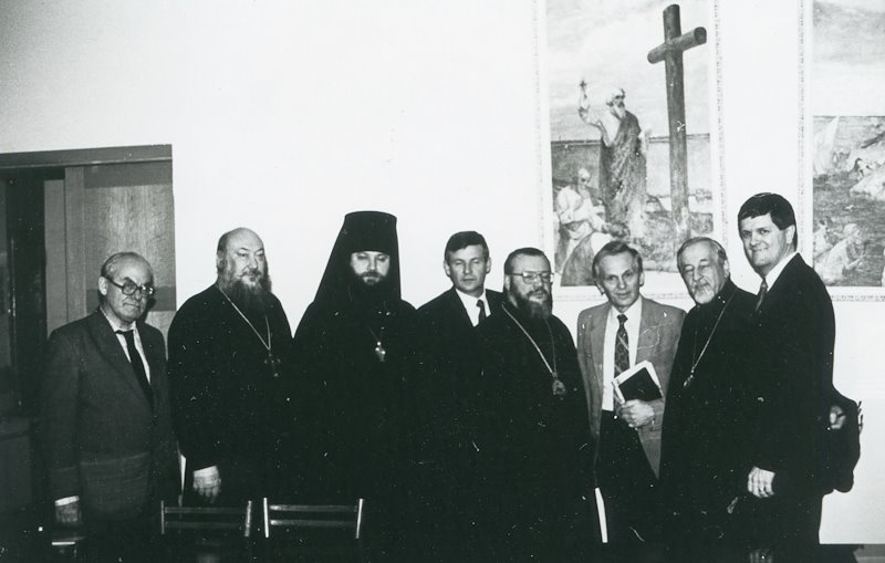 Brother Andrew with Russian Orthodox Church leaders after presenting them one million bibles for Russia. Danilov Monastery, Moscow, 1988.