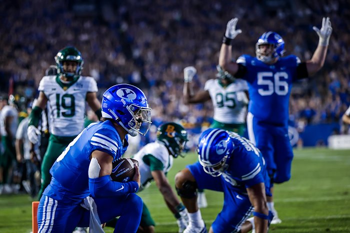 Ty Detmer Heisman Play of the Game: The reverse pass from Roberts to Hall