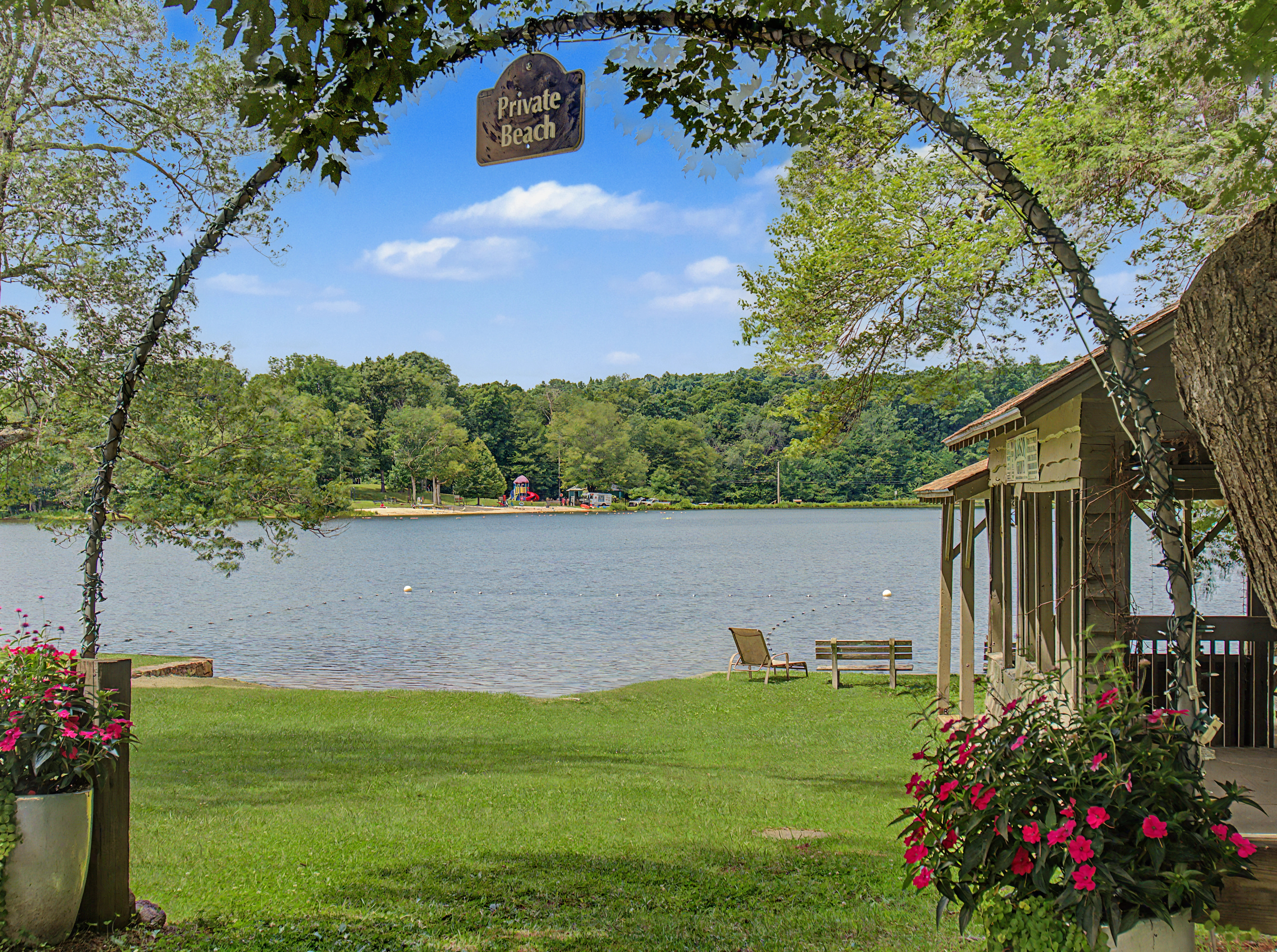 Home in Bethlehem, Connecticut, photographed by Ari Lee