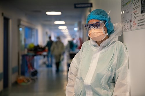 Clelia, an ICU nurse at Cremona Hospital