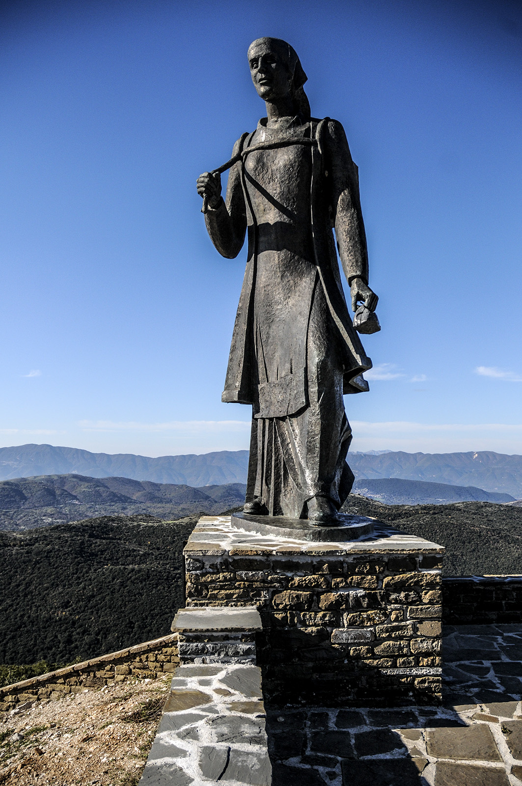 The Woman of Pindus monument