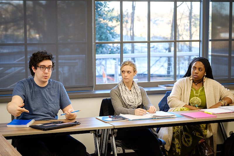 Students in AlessandraVon Burg's Practices of Citizenship class hold a discussion.