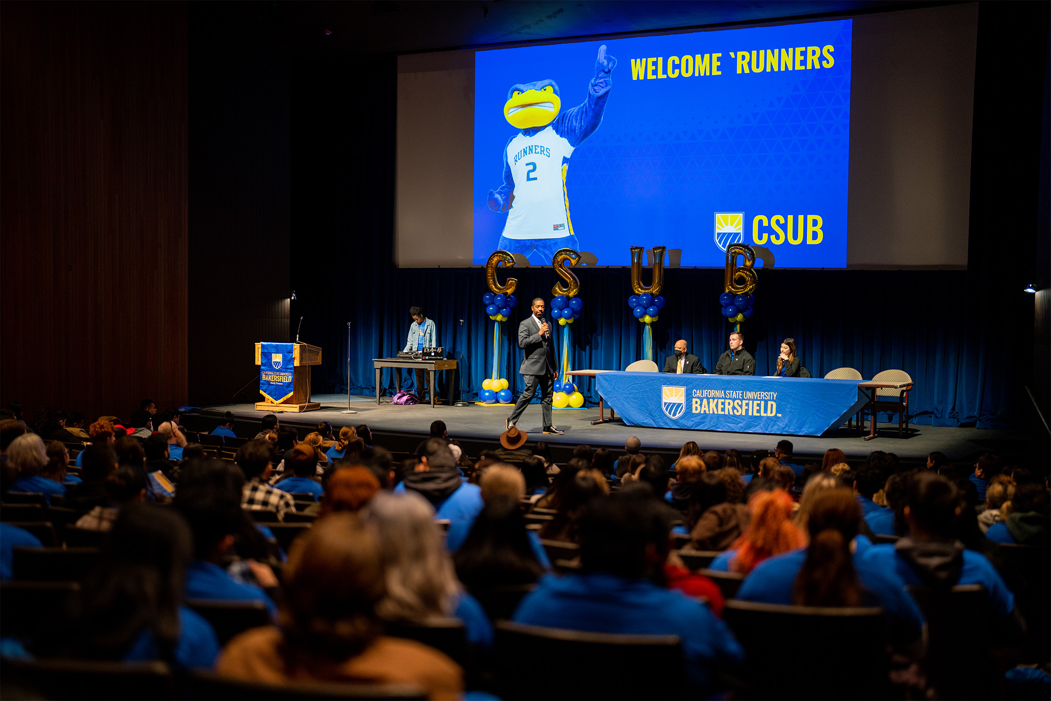 Photo gallery: CSUB welcomes new `Runners