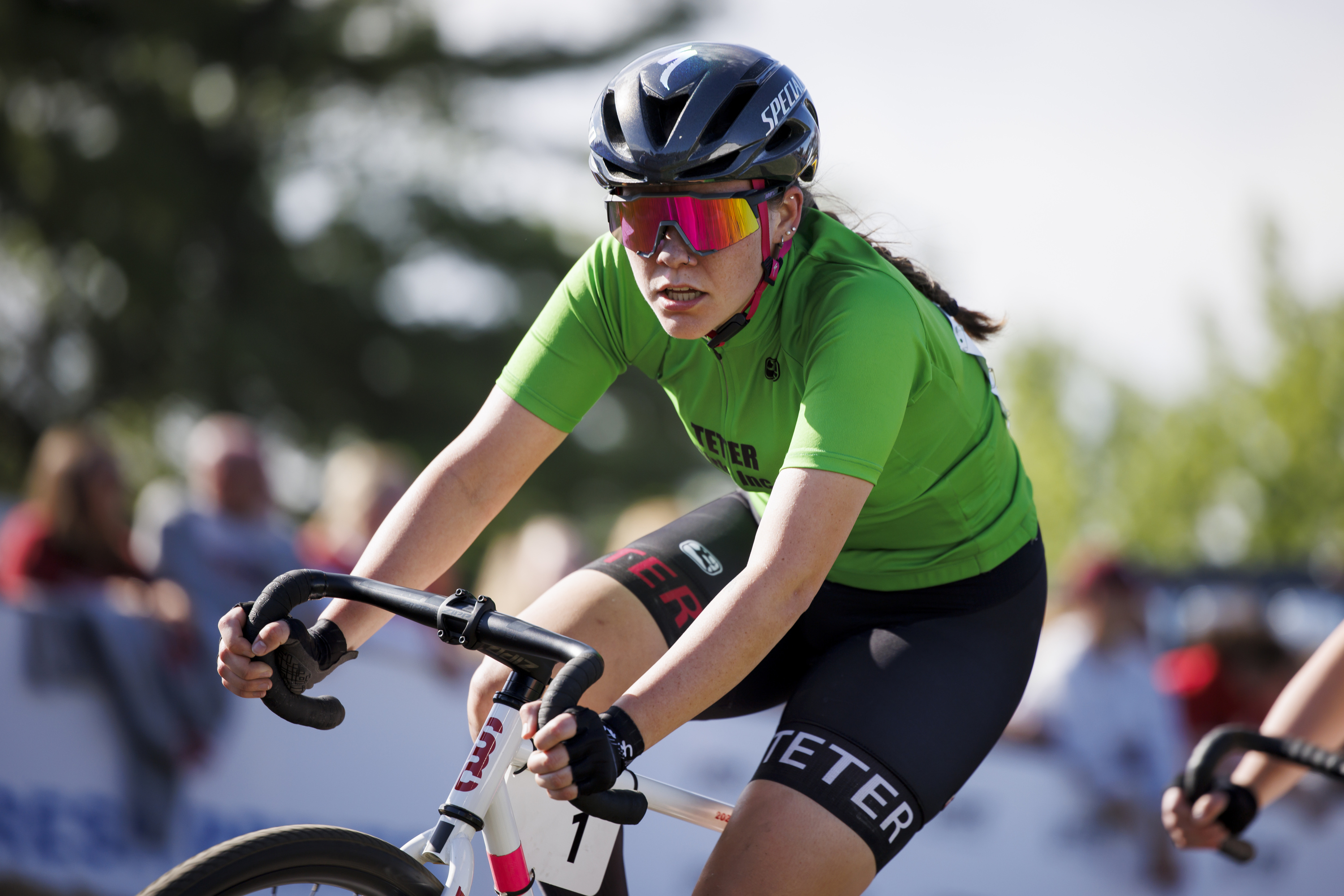 Teter rider Cecilia Ball races in turn three during the Women's Little ...