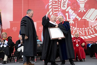David Dafoe '84 received an honorary degree during the May 18 commencement ceremony.