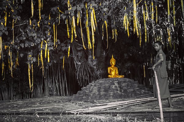 Monks preparing for Lunar New Year at Phra Singh Temple in Chiang Mai.