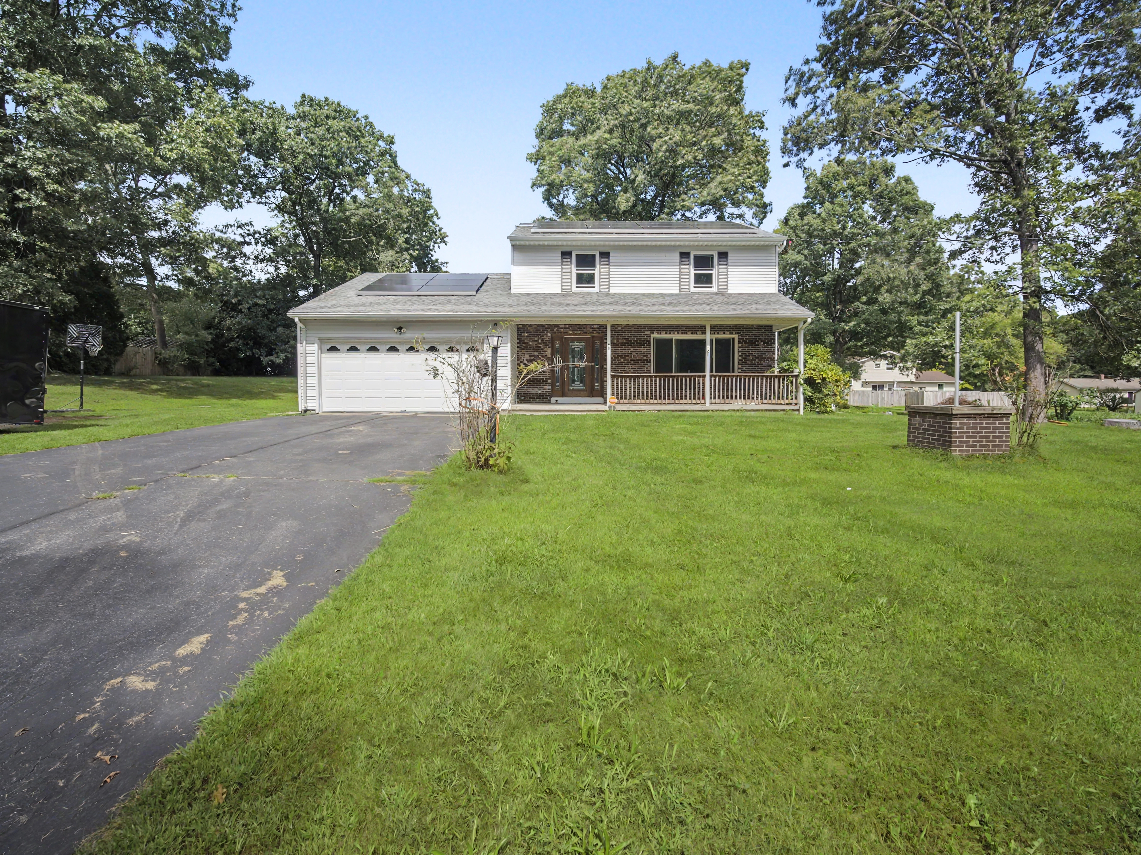 Home in Killingly, Connecticut, photographed by Ari Lee