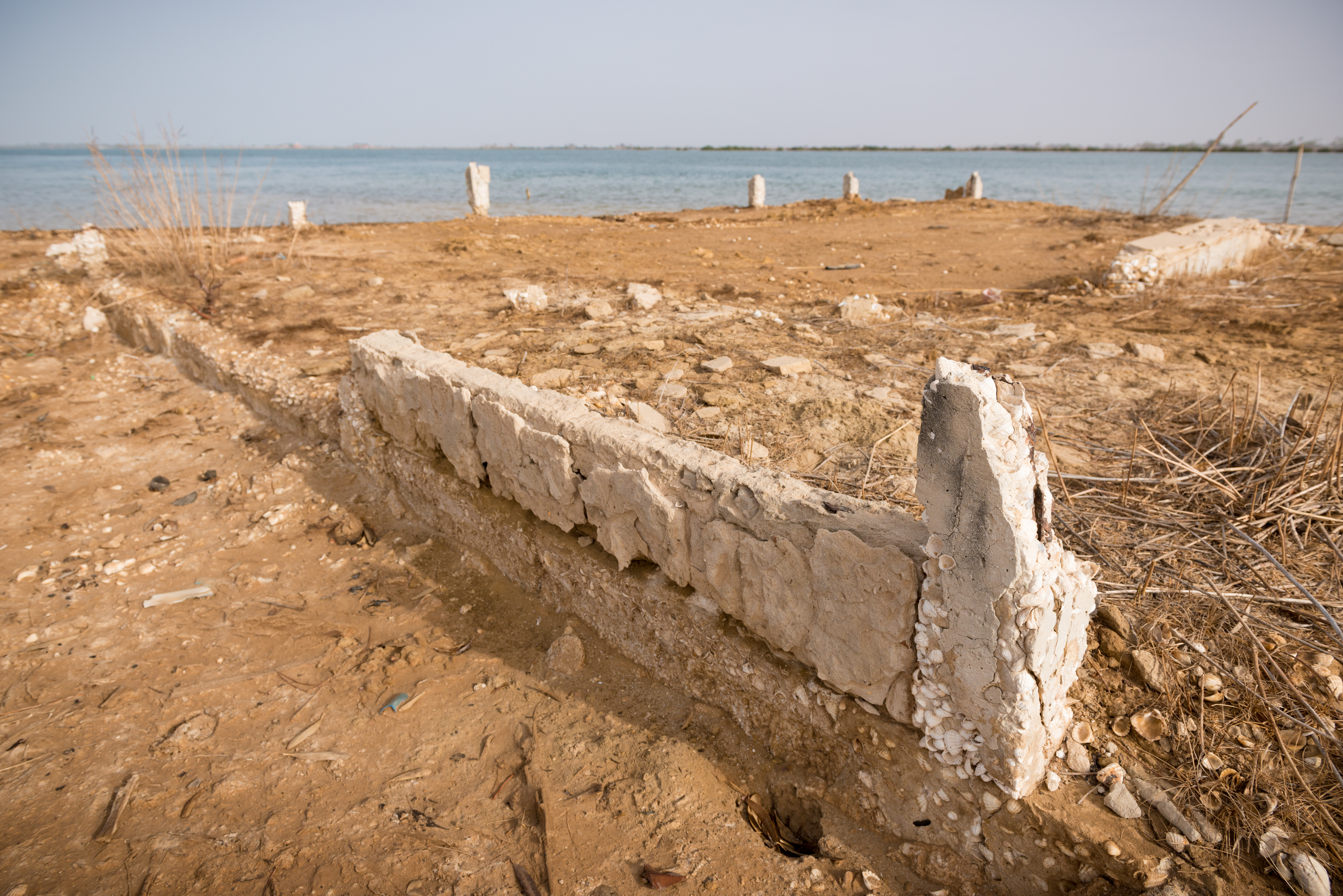 Many buildings on Fayako Island have been abandoned to the rising sea-levels © Clément Tardif / ActionAid