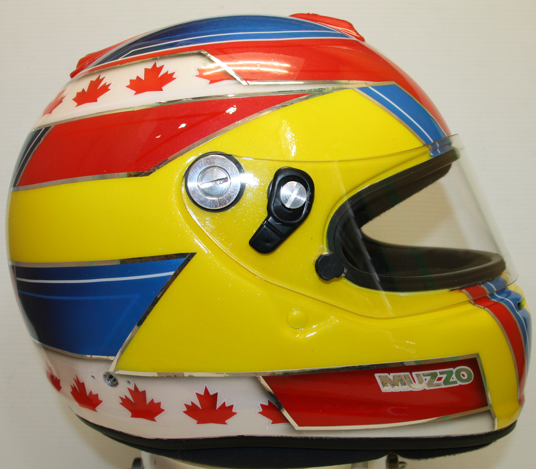 Muzzo Race helmet