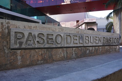 Paseo del Buen Pastor en Cordoba.