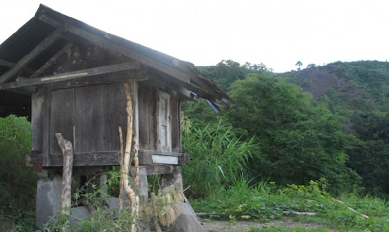 A Traditional storage house in Pasil, Kalinga. (Photo: Elenor de Leon)