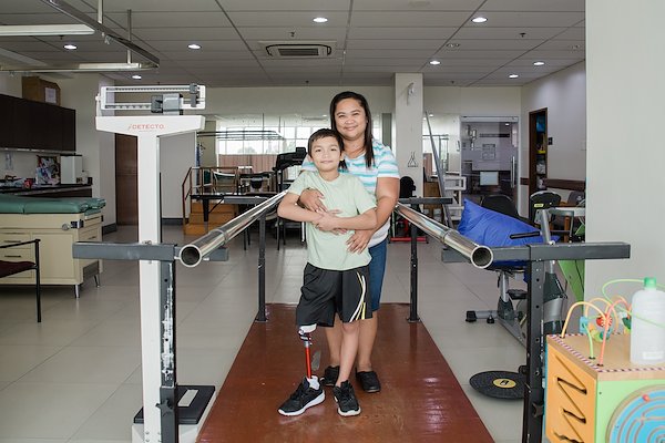 Wilson is finally able to walk again with his new prosthetic leg!