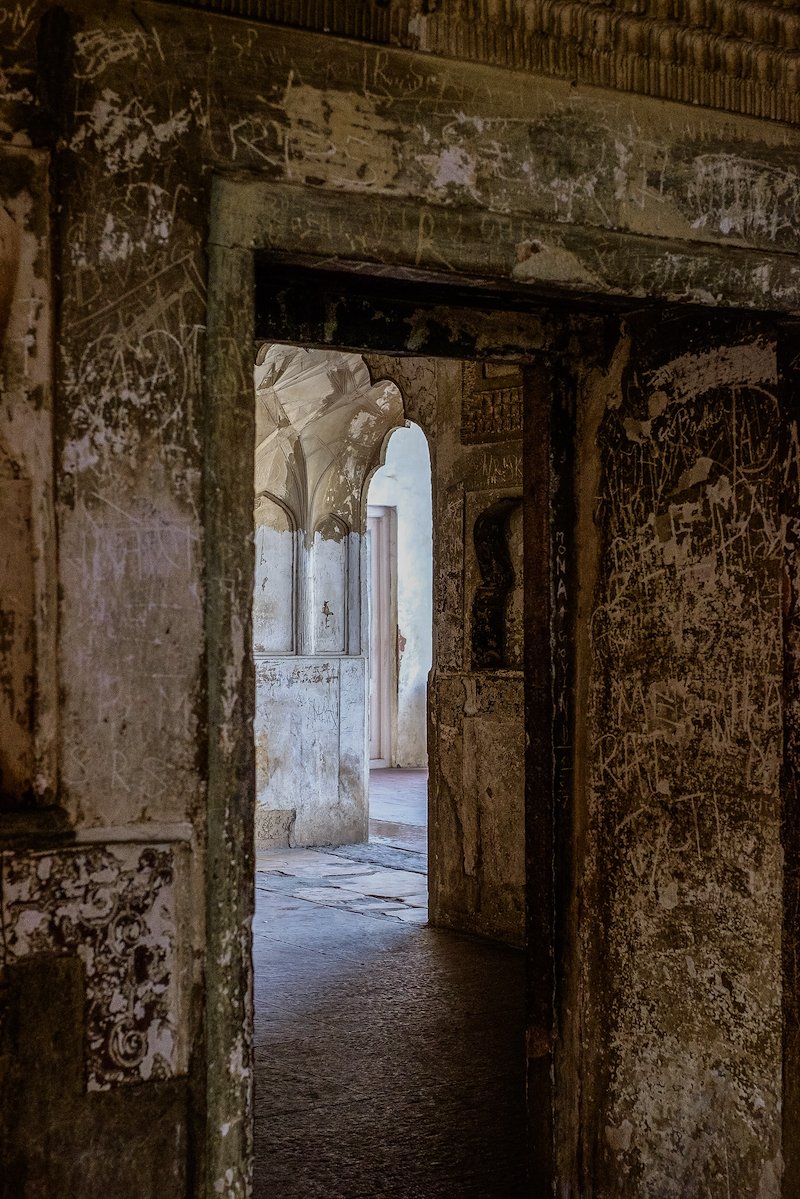 Agra Red Fort-25.jpg