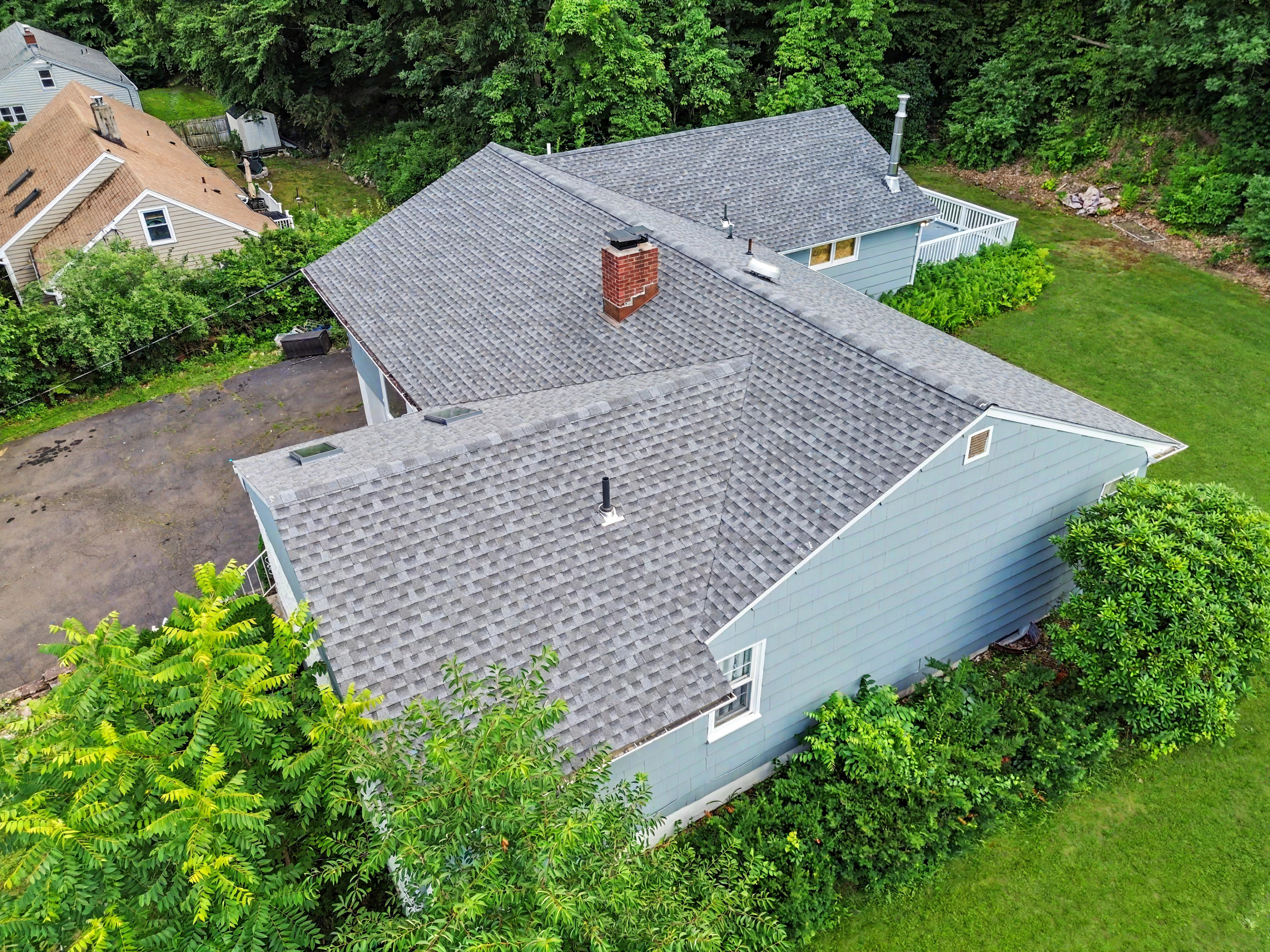 Home in Hamden, Connecticut, photographed by Ari Lee