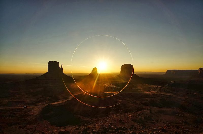 Sun-up-over-Monument-Valley.jpg
