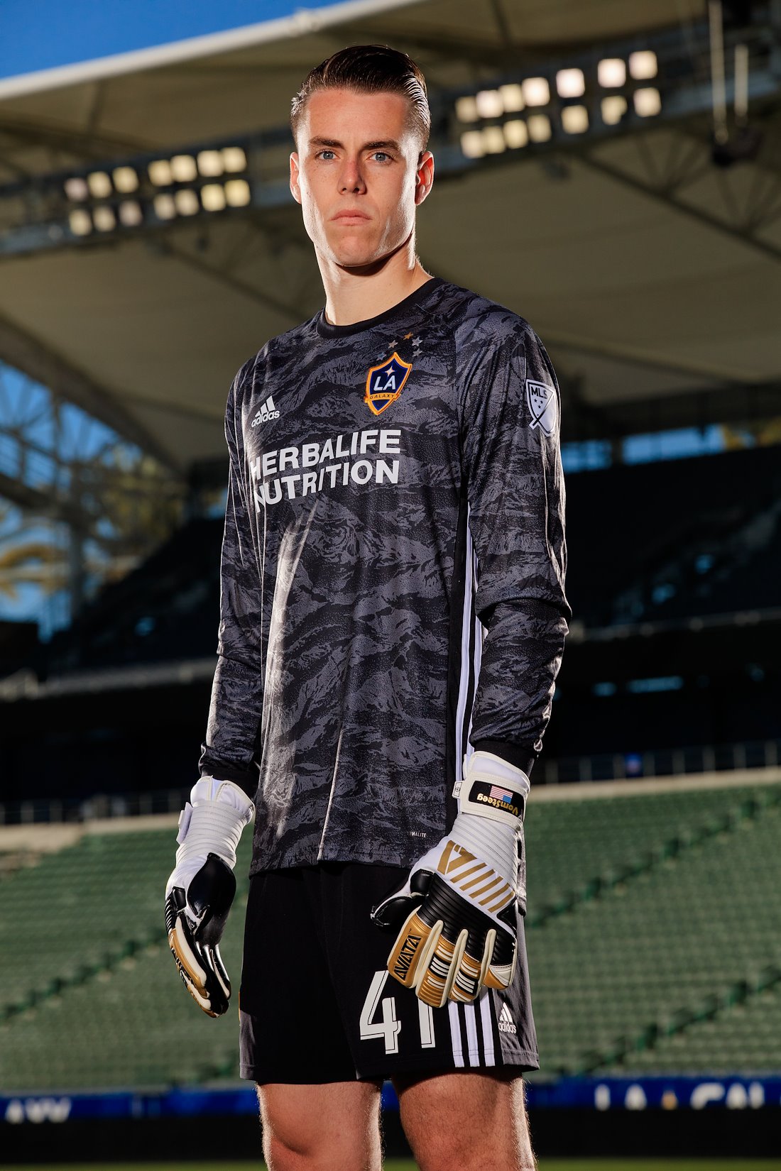 la galaxy goalie jersey