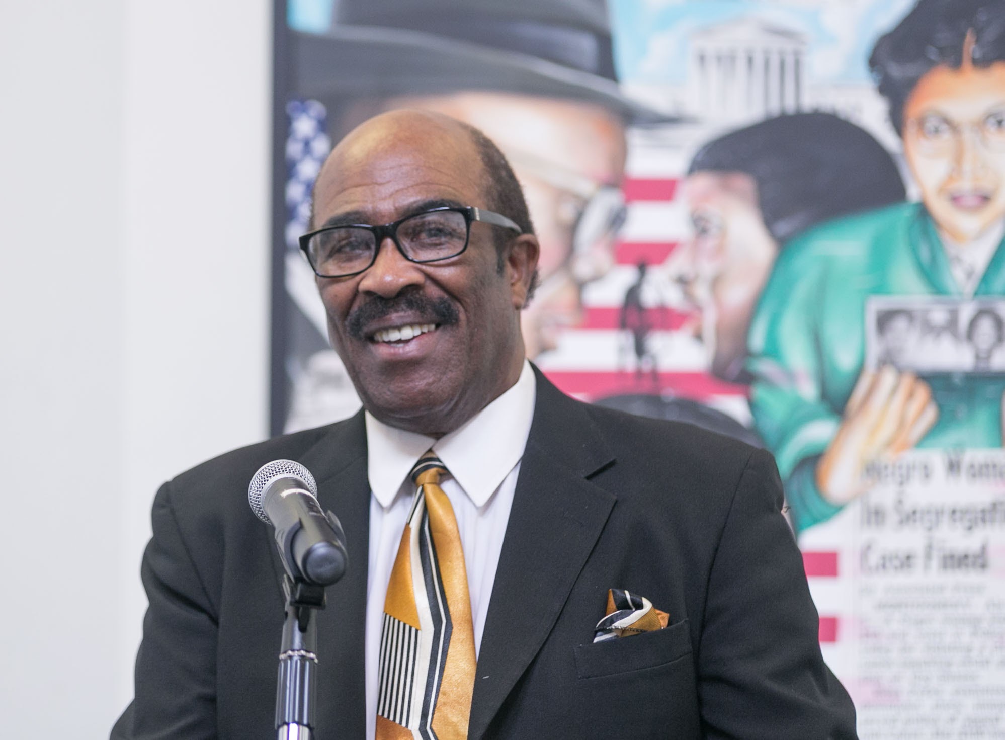 National Center Honors Alumnus for Outstanding Years of Service