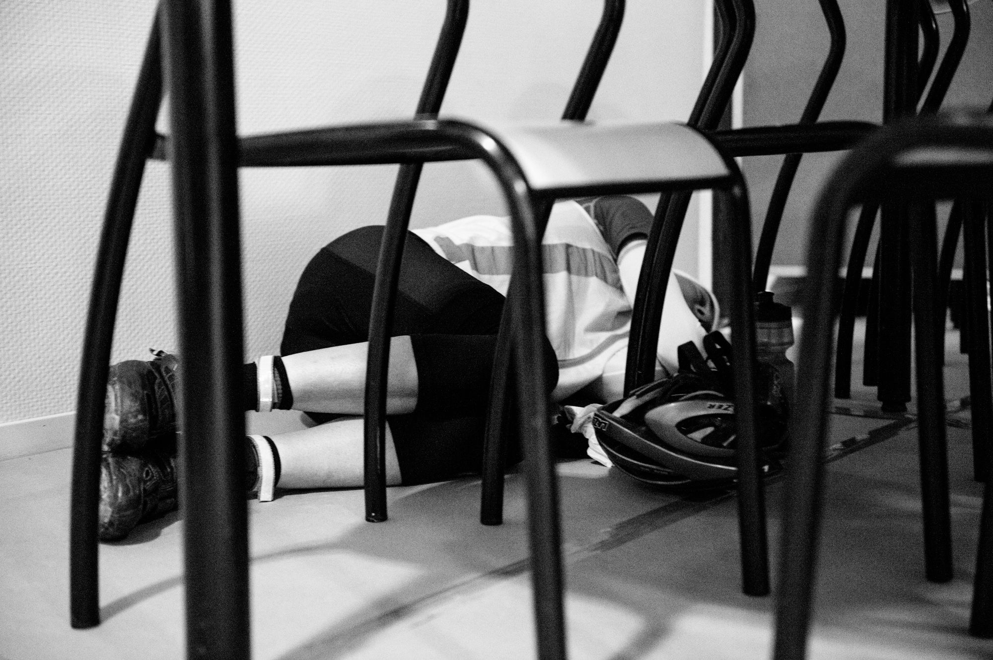 Ungefähr so schlafe ich eine Stunde lang. (externer Link ©Strava http://stories.strava.com/parisbrestparis)