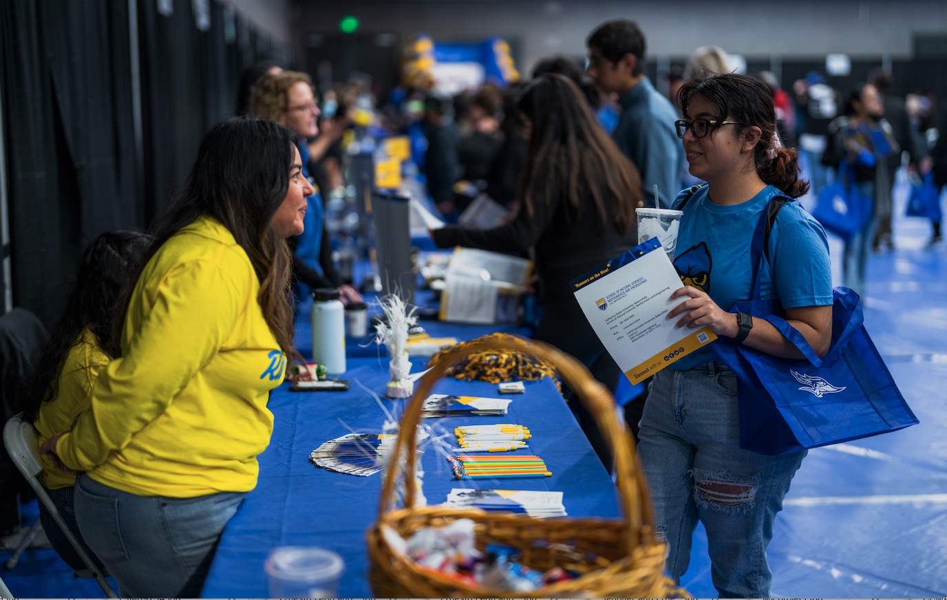 CSUB celebrates admitted students with first Future `Runner Day