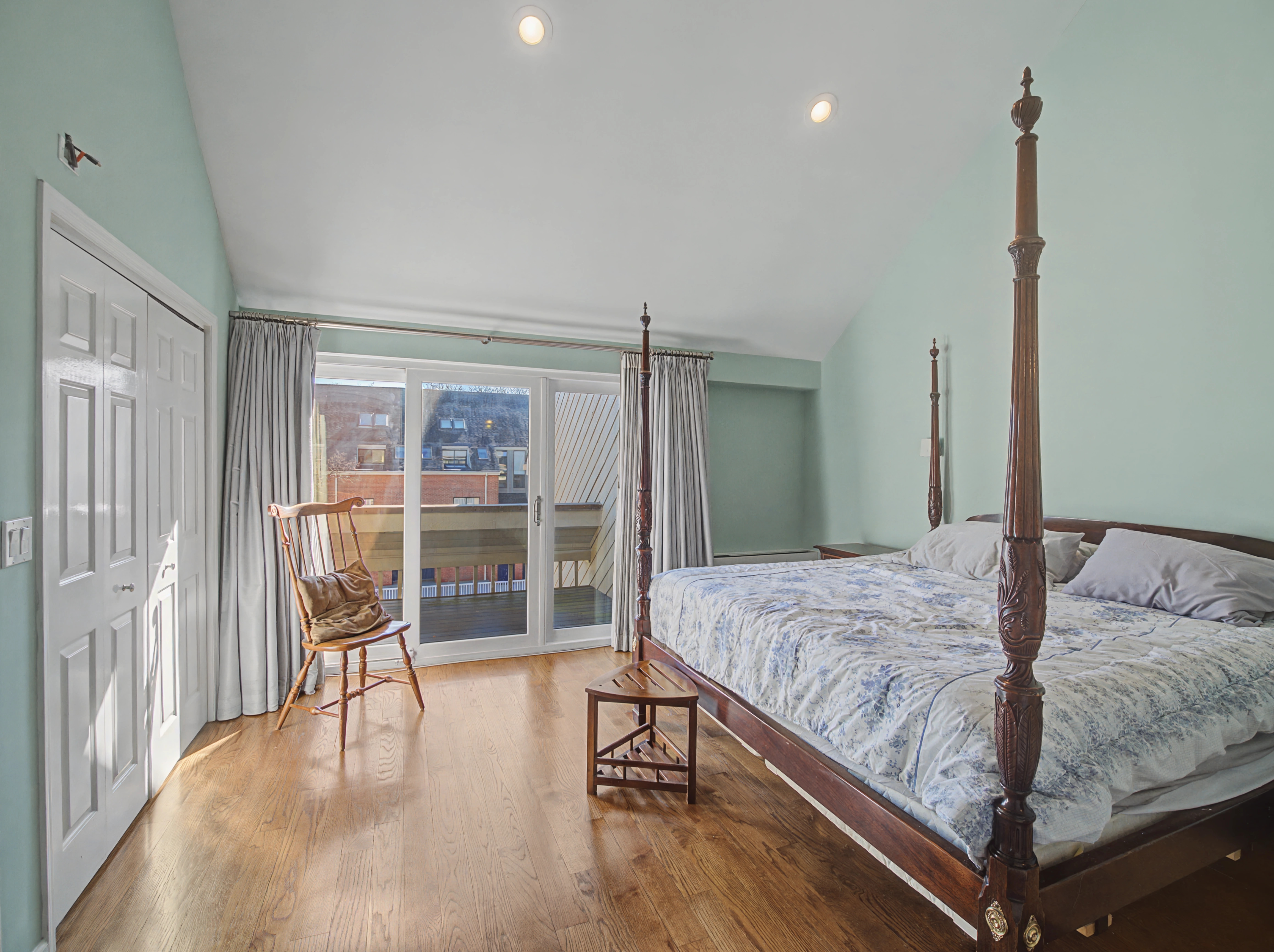 Home in Greenwich, Connecticut, photographed by Ari Lee