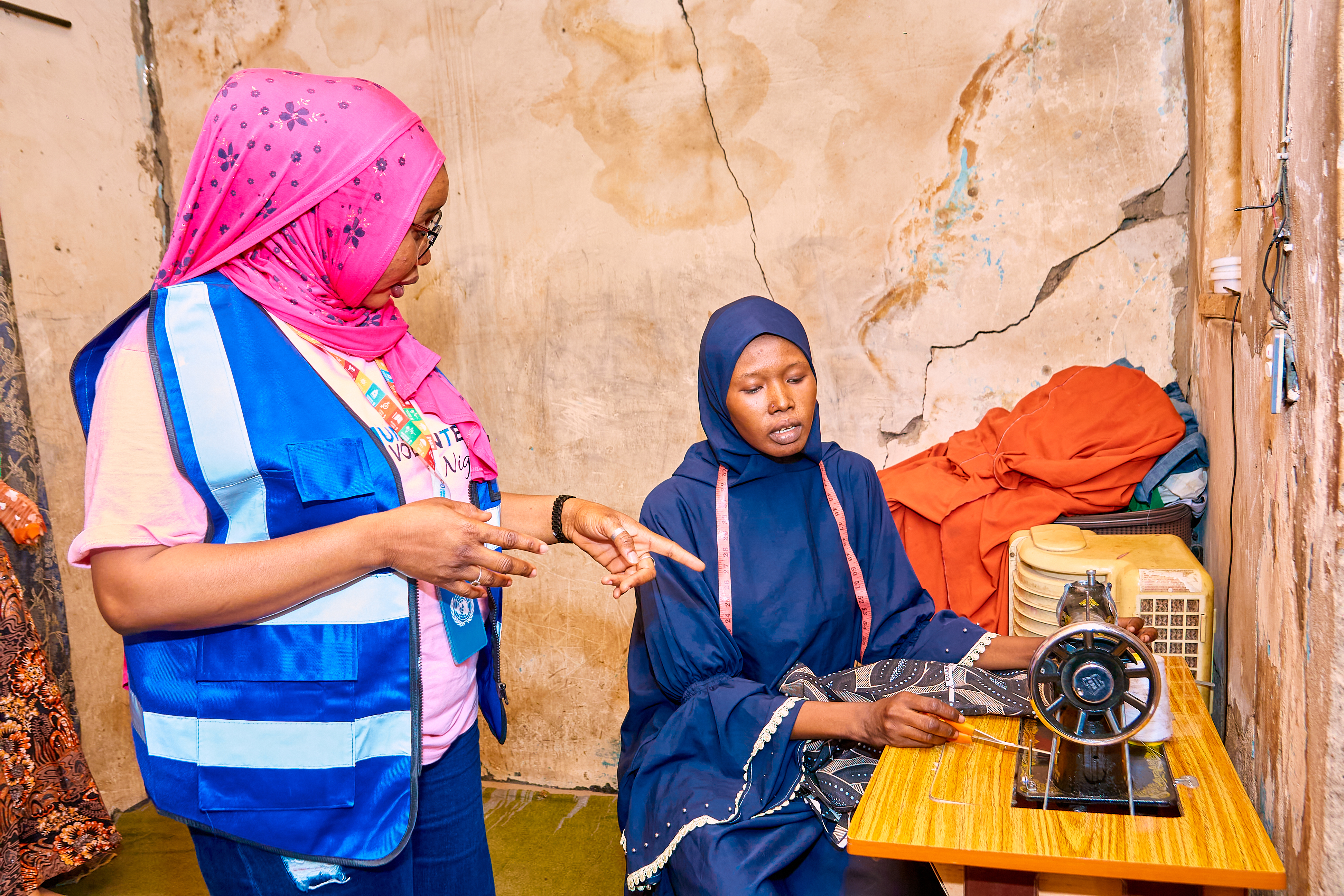 Fatima Musa Timta, a UN Volunteer Project Officer serving with UNDP ...