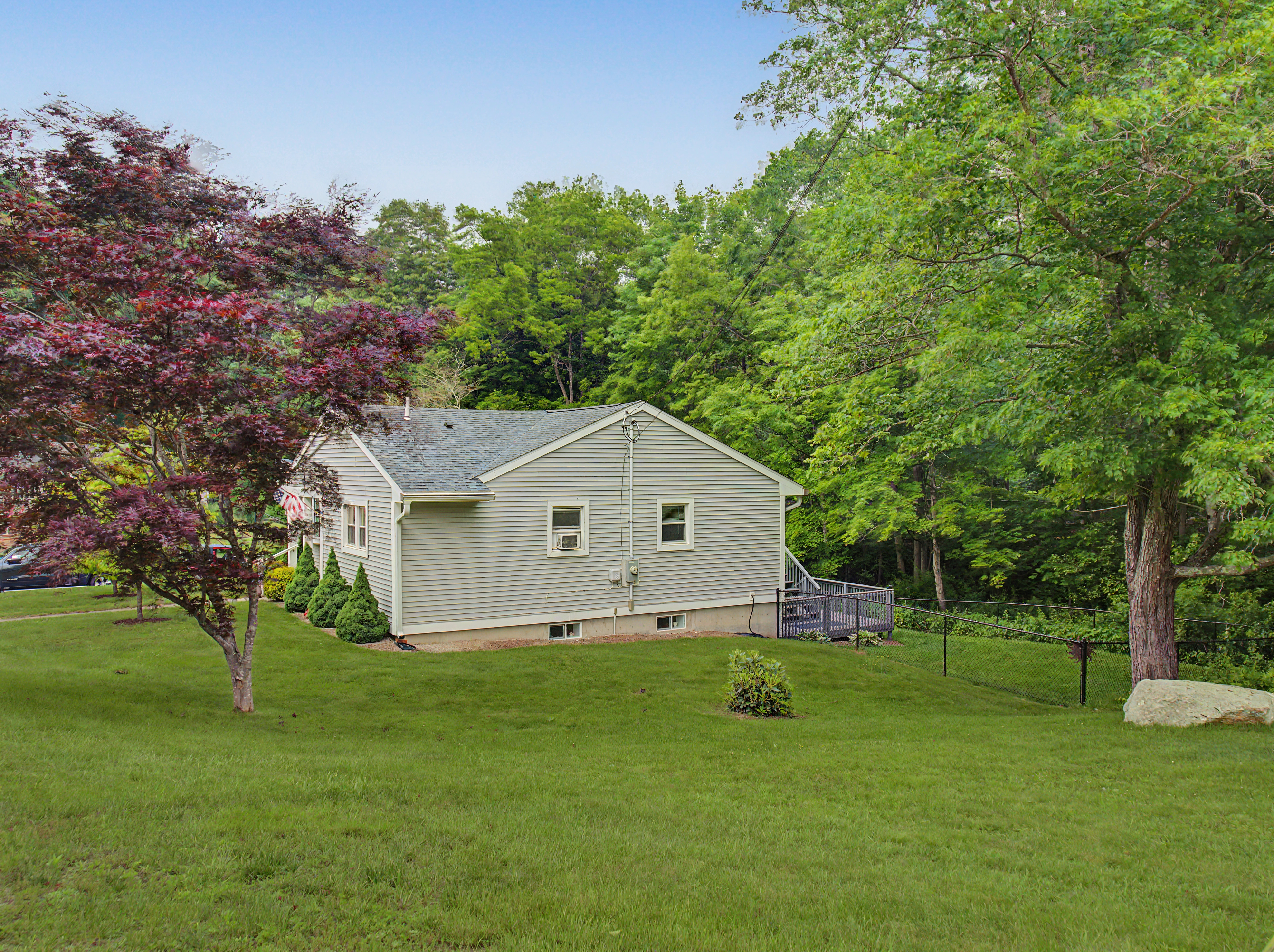 Home in Deep River, Connecticut, photographed by Ari Lee