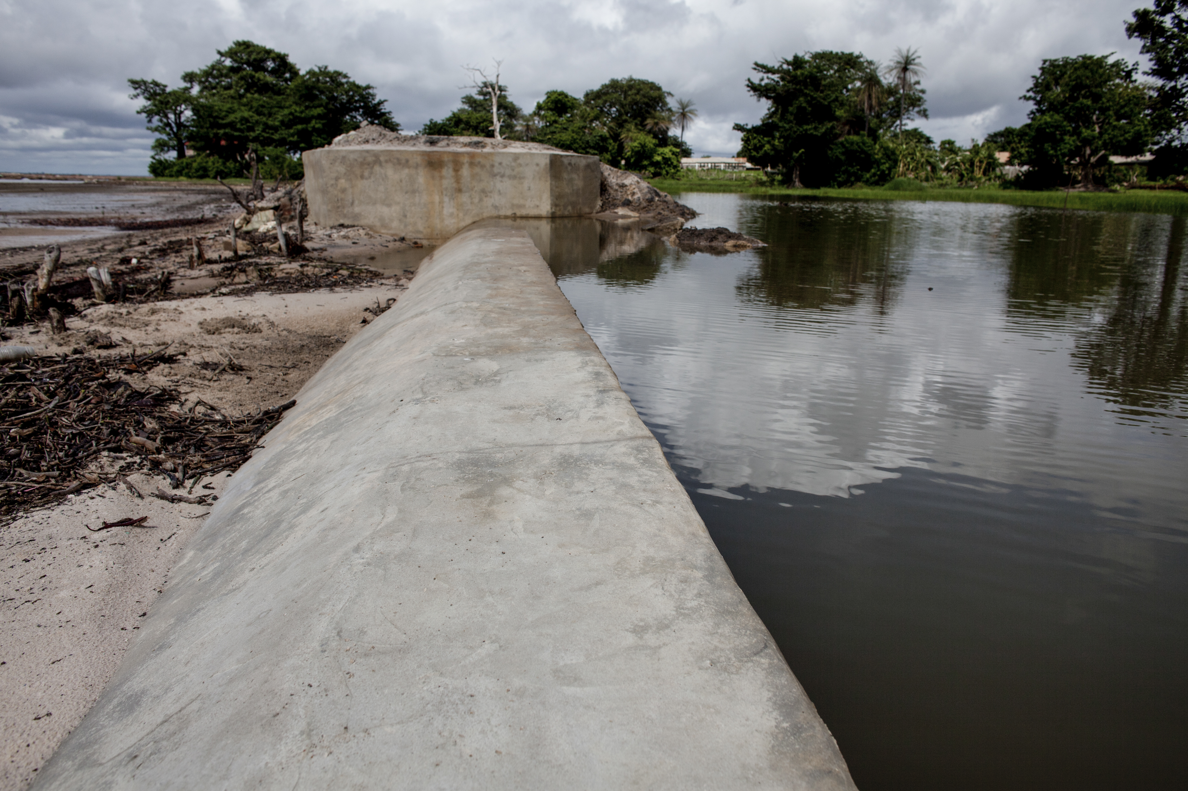 The spillway on Juffureh dyke - a project which is helping once abandoned fields become productive again. © Jane Hahn / ActionAid