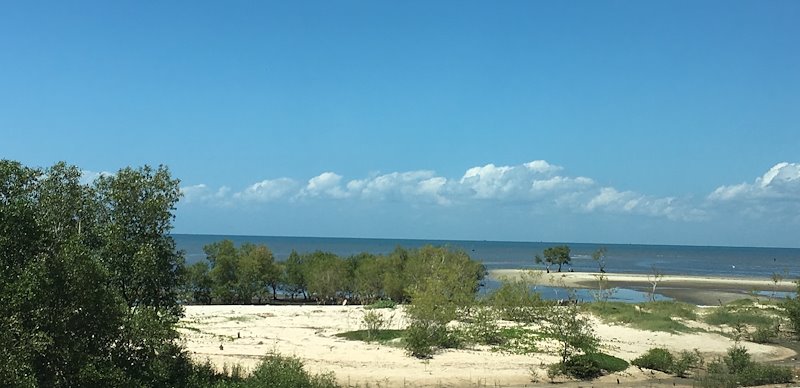 The idyllic coastline of Maputo is vulnerable to severe storms as the climate changes. Photo by SEI.