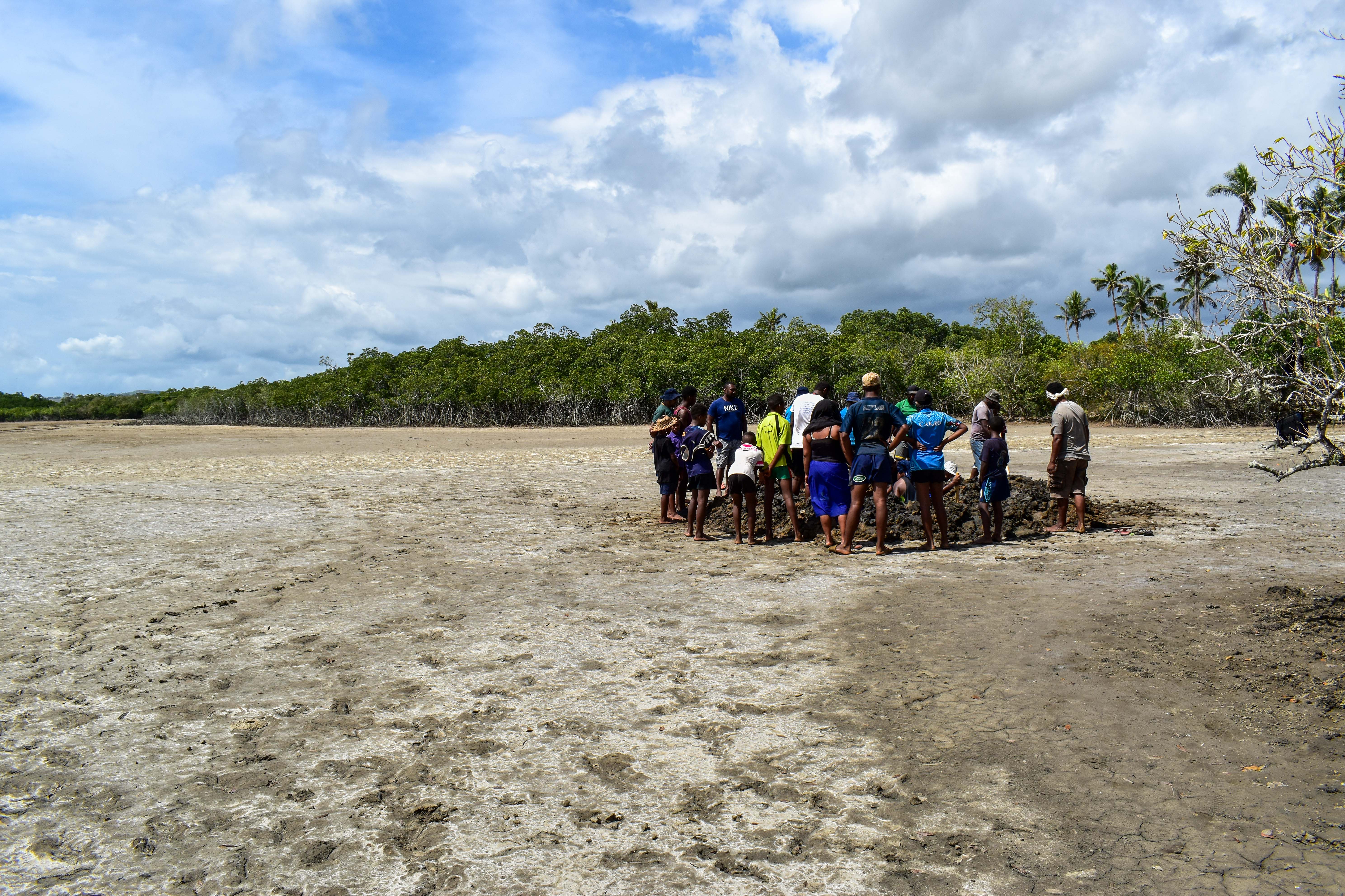 Salt making revives Fijian traditional knowledge