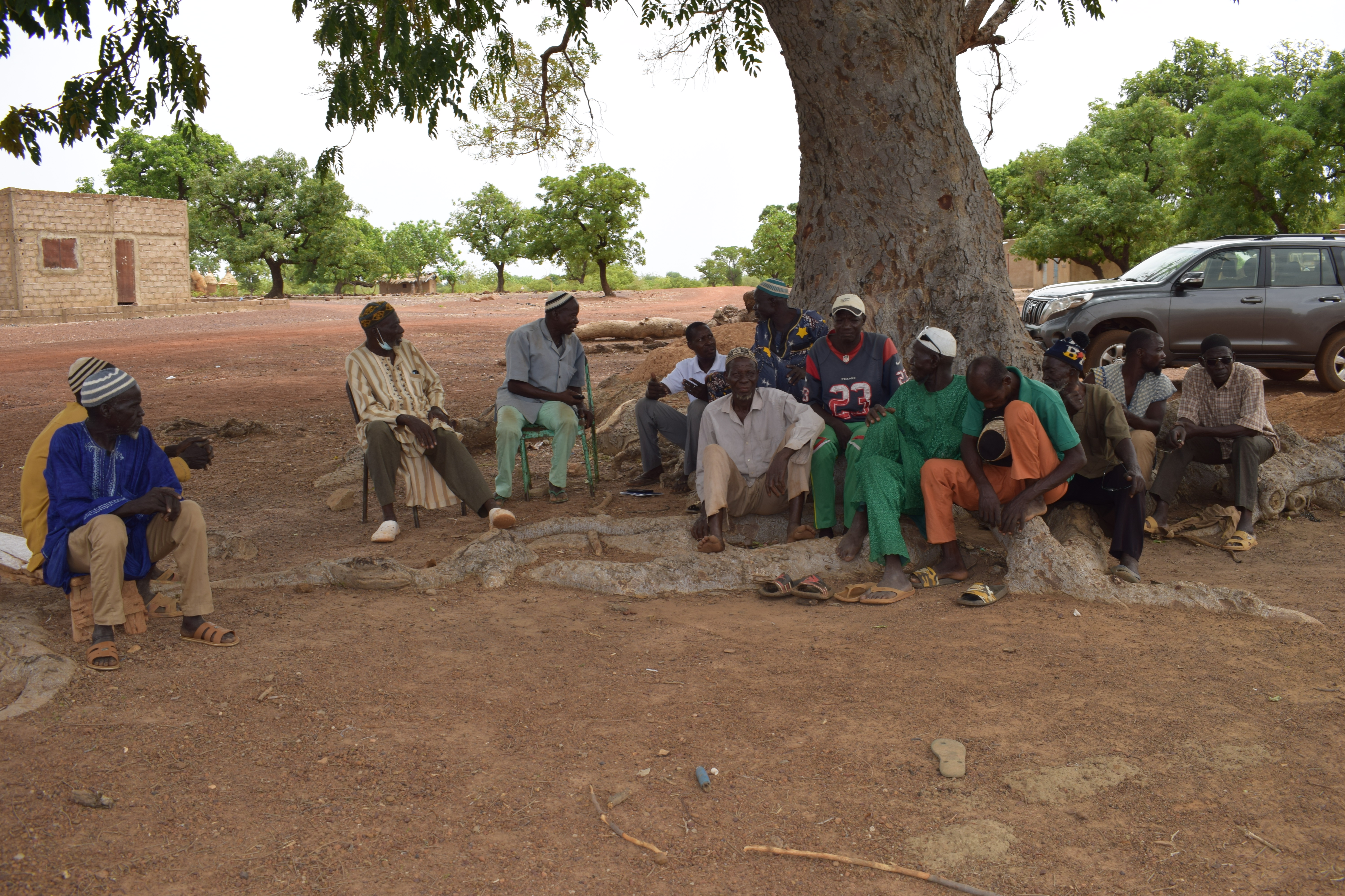 Collaborative workshop in Soaw Commune, Burkina Faso. Photo: UNDP ...