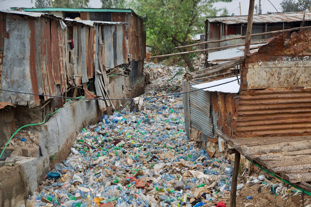 Kibera, Kenya (Photo R. Barnes/GRID-Arendal)