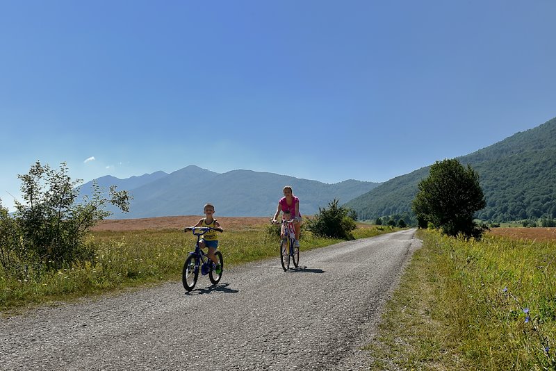 Bike trails in Montenegro. Photo Credit: Risto Bozovic / UNDP in Montenegro
