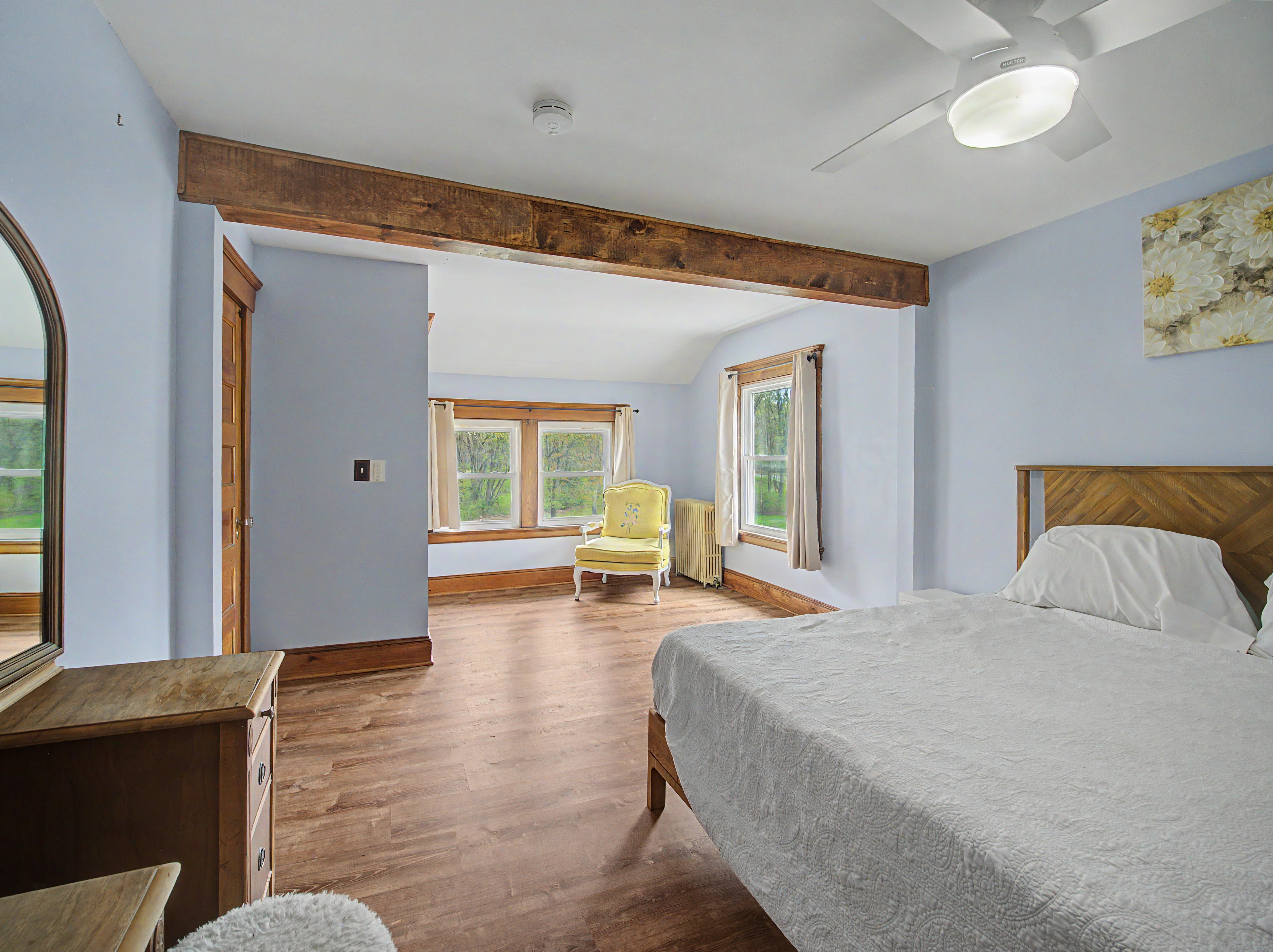 Home in Woodbridge, Connecticut, photographed by Ari Lee