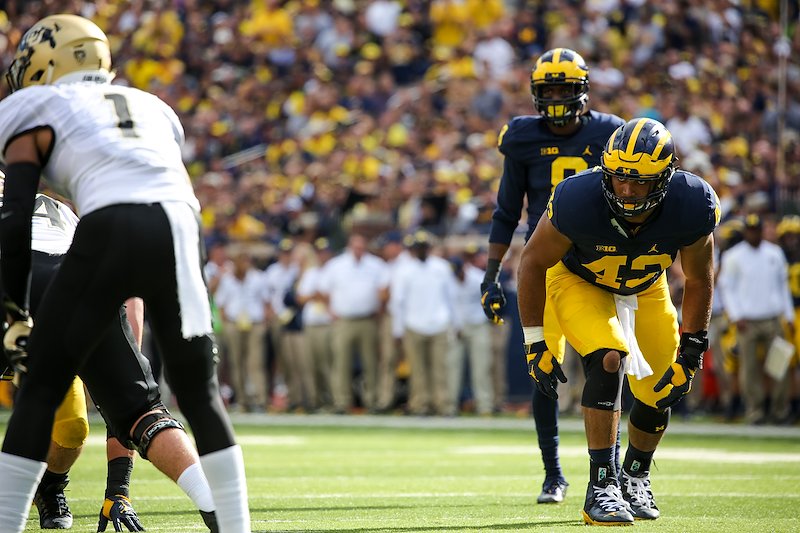 Defensive end Chris Wormley has his eyes locked on the quarterback.
