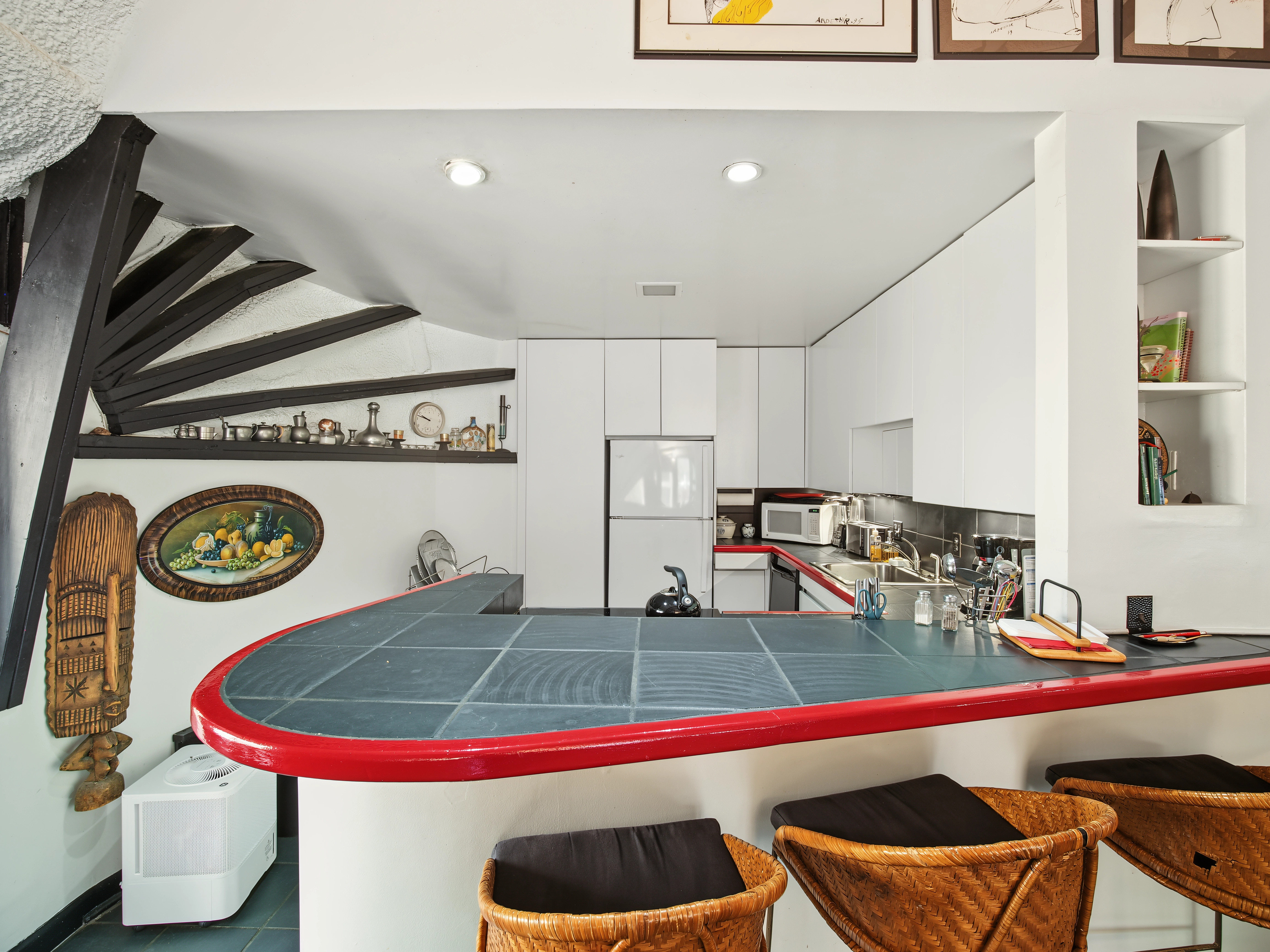 Home in Cornwall Bridge, Connecticut, photographed by Ari Lee