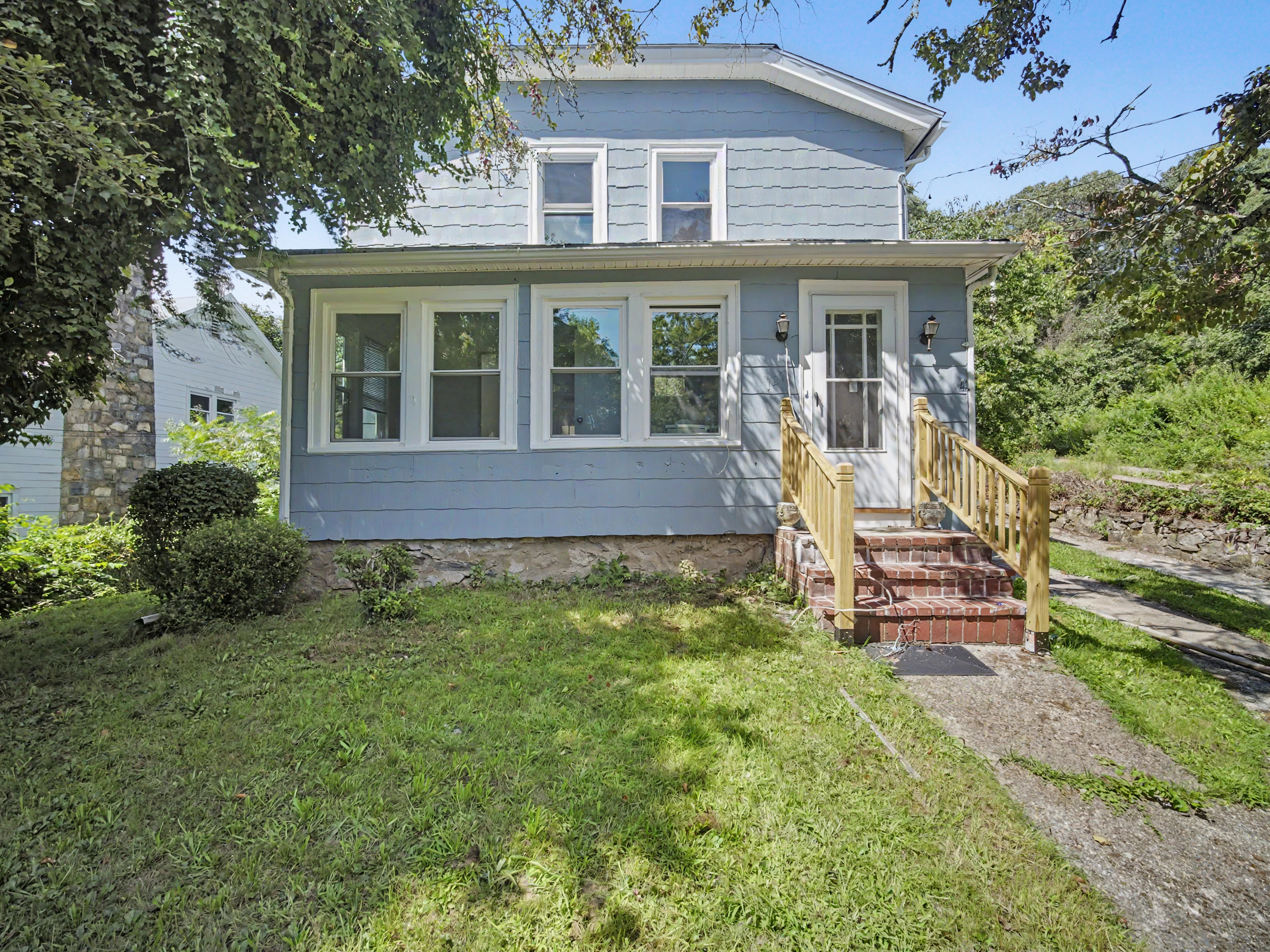 Home in Norwich, Connecticut, photographed by Ari Lee