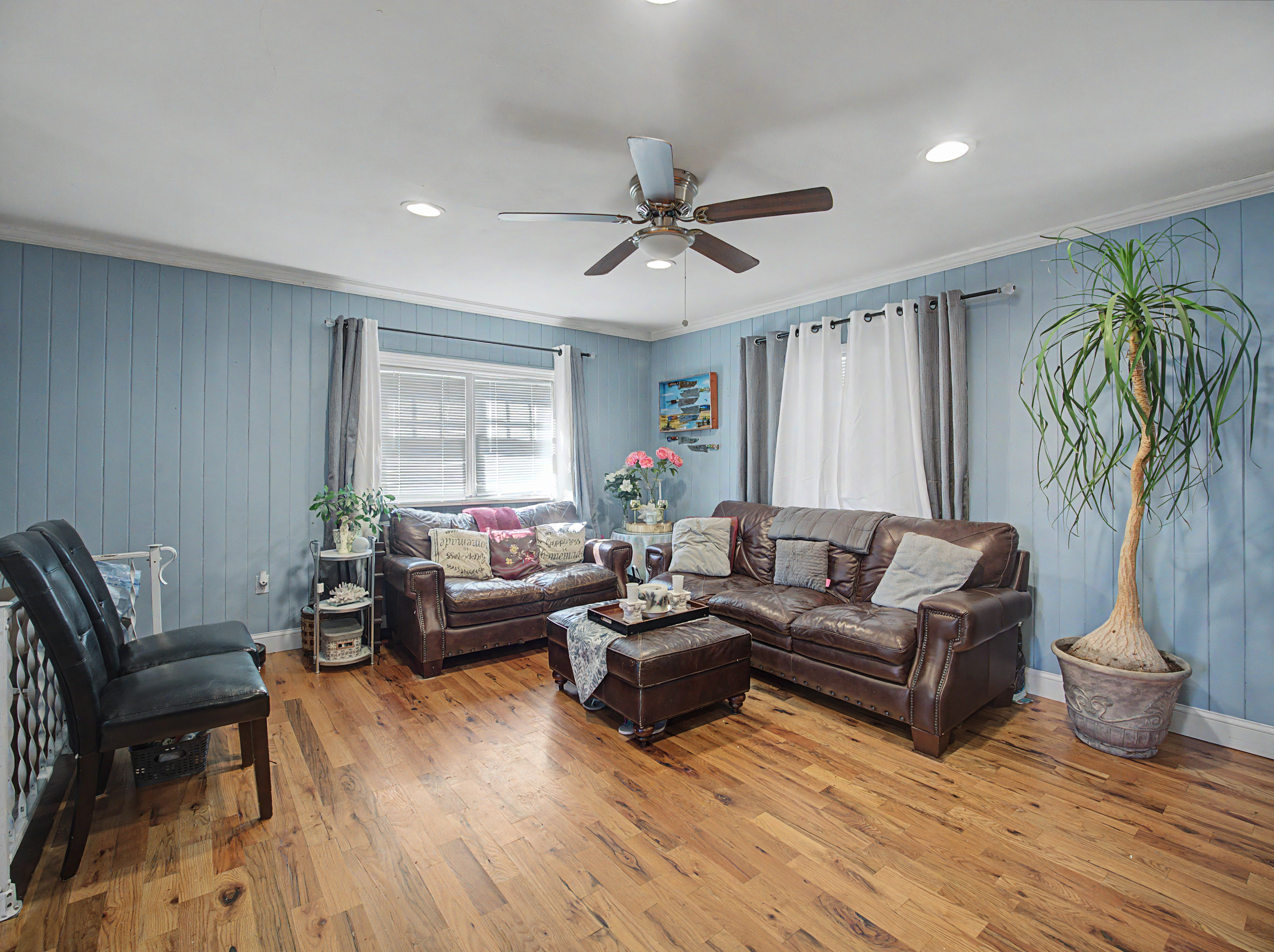 Home in Milford, Connecticut, photographed by Ari Lee