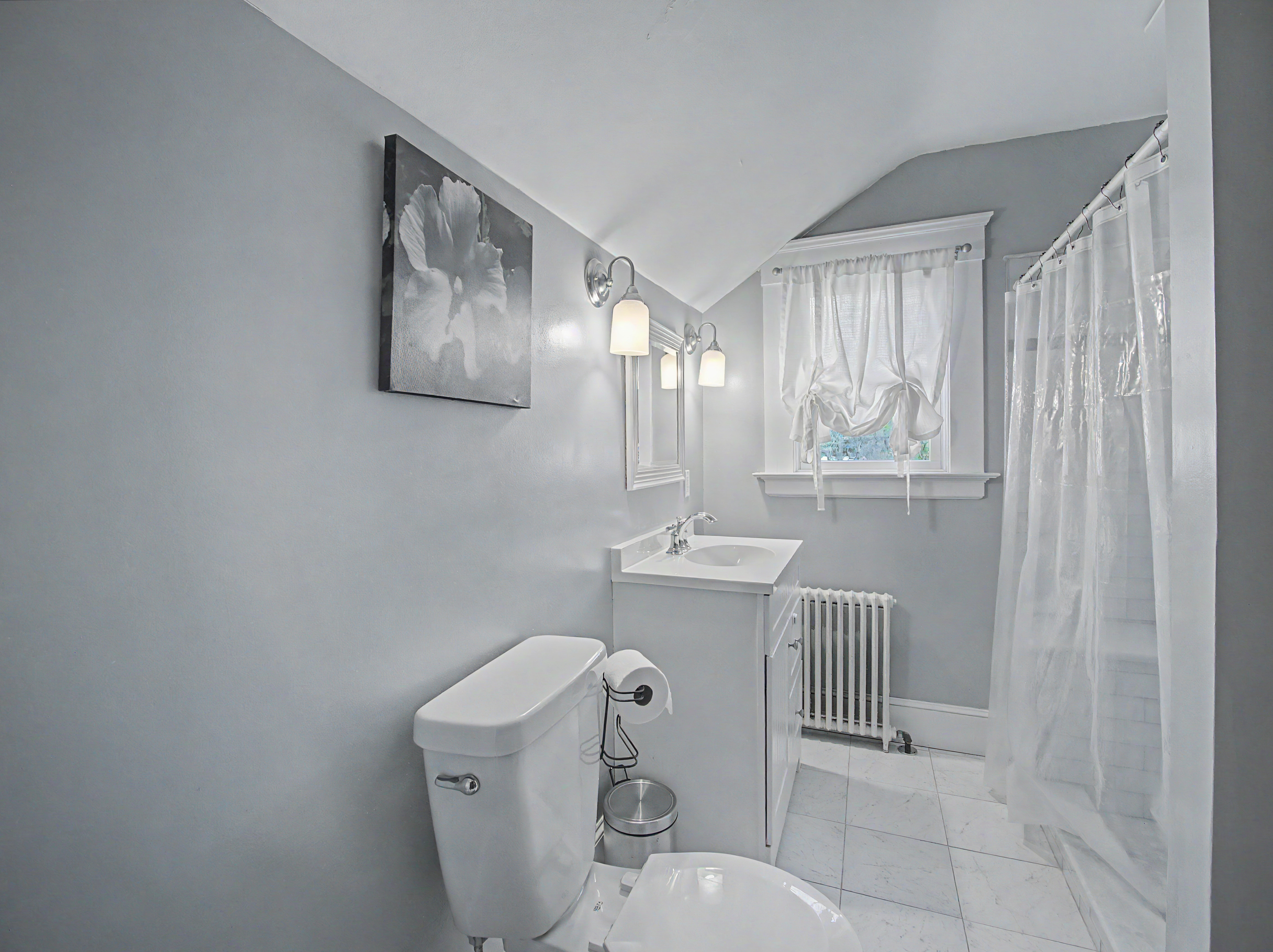Home in Woodbridge, Connecticut, photographed by Ari Lee