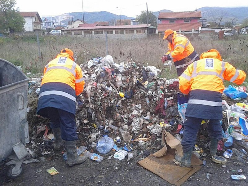 Presevo cleaning 3rd November.jpg