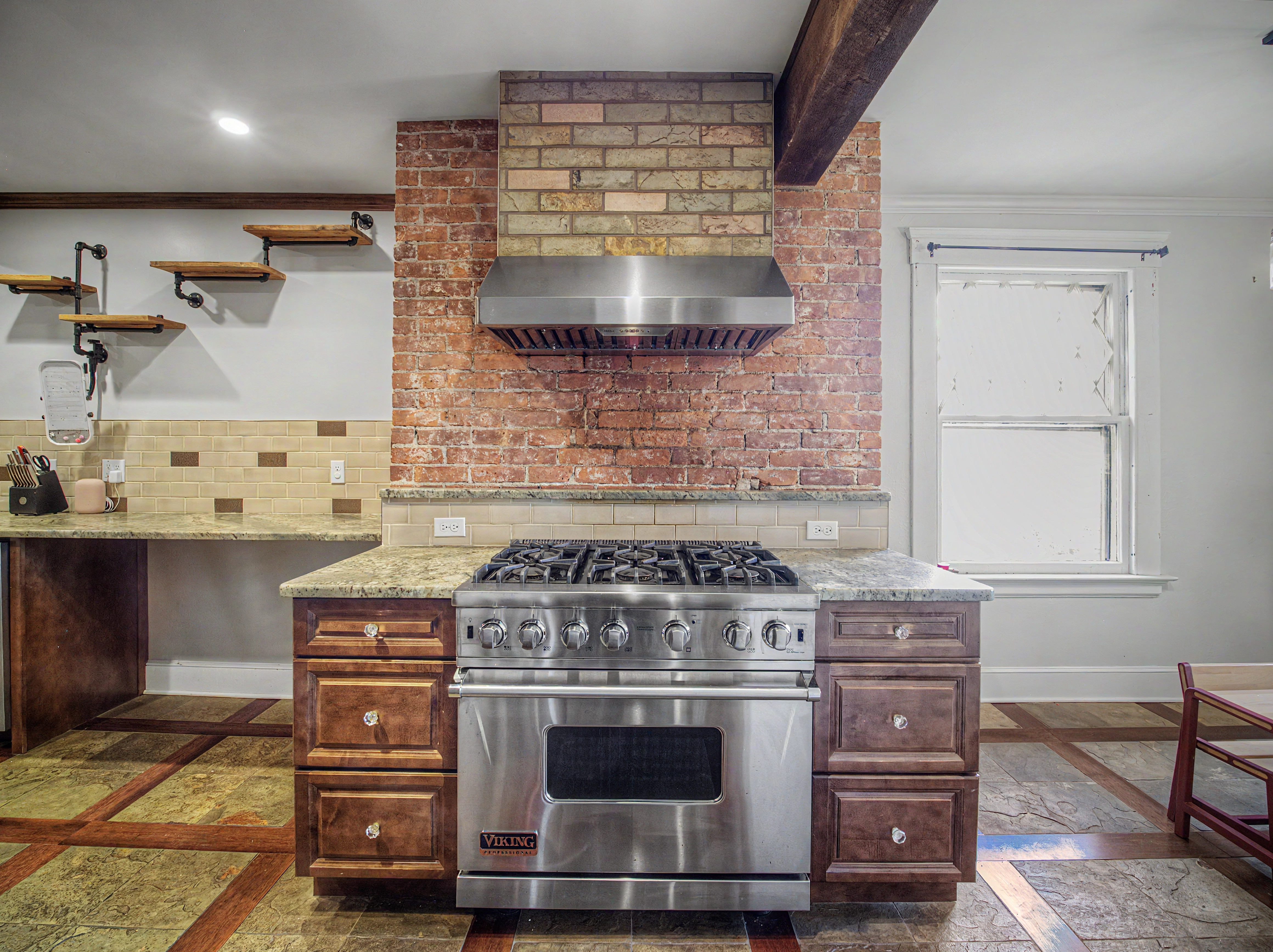 Home in Woodbridge, Connecticut, photographed by Ari Lee