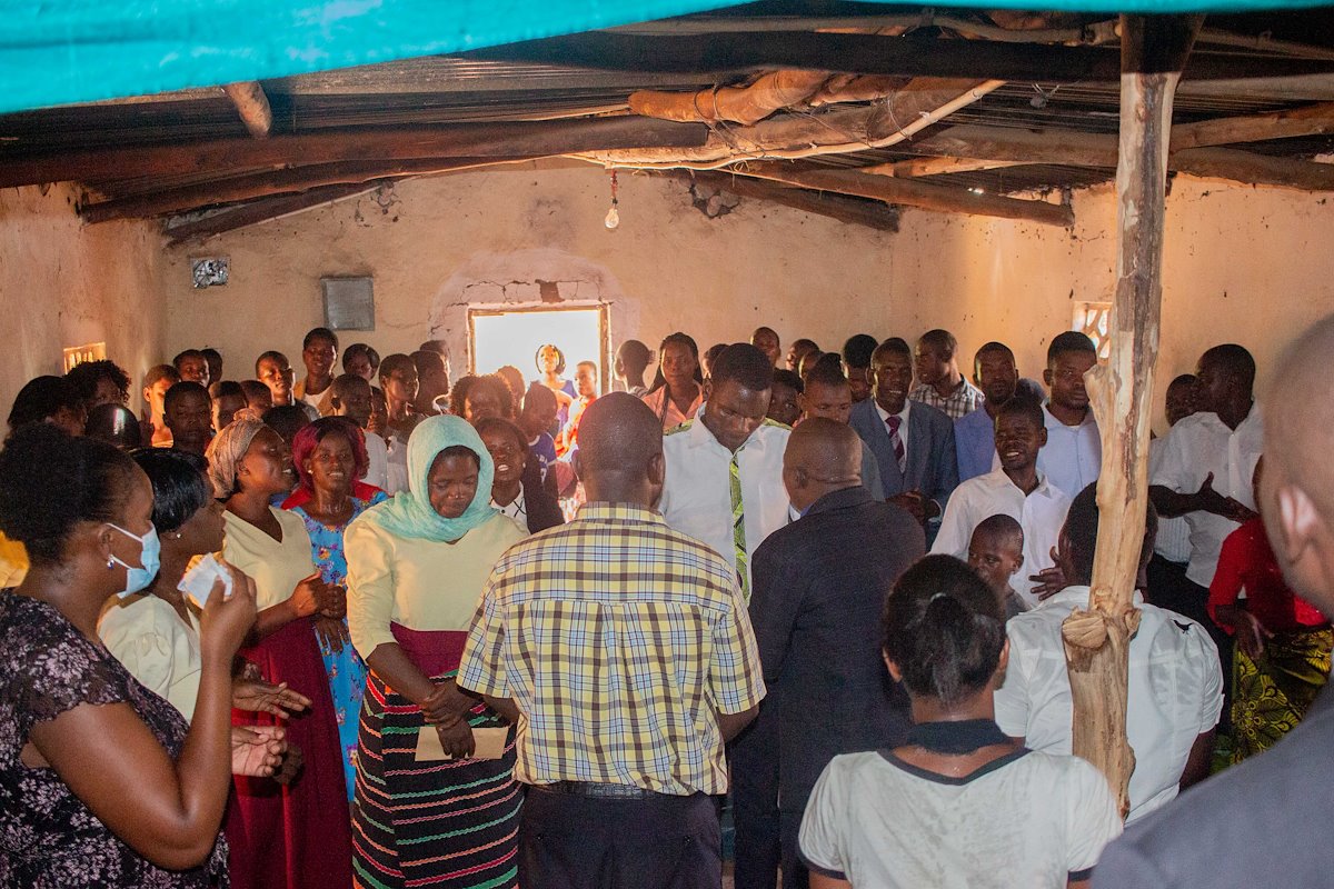 A church visit to encourage the family of God during the pandemic.