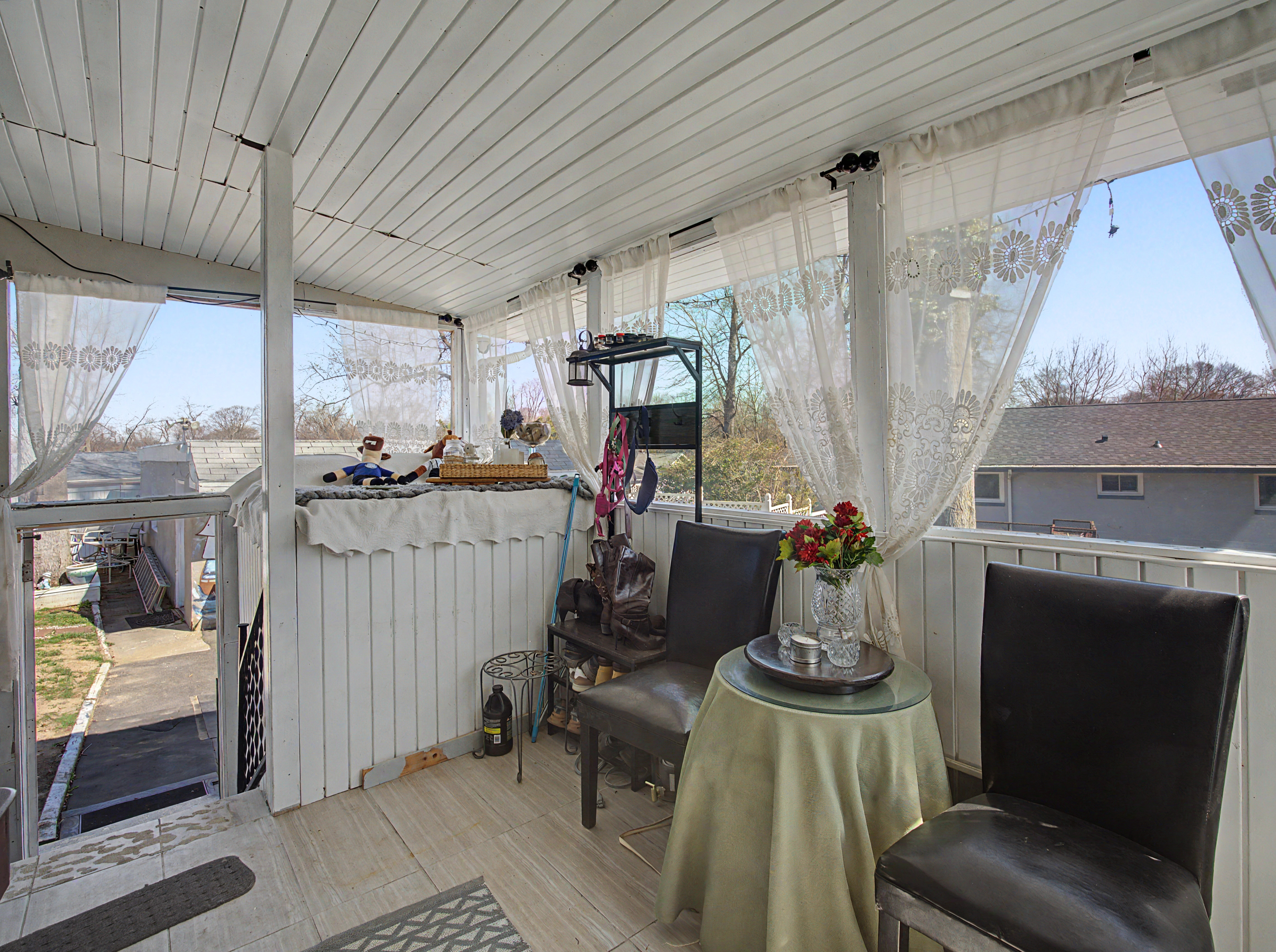 Home in Milford, Connecticut, photographed by Ari Lee