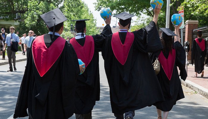 Read Commencement 2015 by Harvard Kennedy School